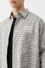 Long-sleeved plaid shirt, beige.