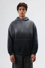 Sweat à capuche oversize noir avec détails brodés