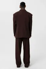Costume croisé coupe décontractée, couleur café