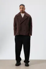 Veste courte oversize croisée en cachemire, marron