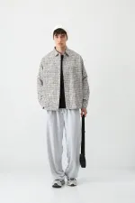 Long-sleeved plaid shirt, beige.