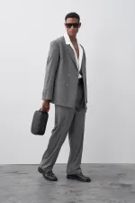 Costume croisé coupe décontractée anthracite