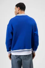 Sweat-shirt oversize à col brodé, bleu marine