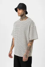 T-shirt rayé oversize en maille noire
