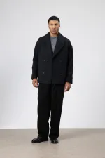 Veste courte oversize croisée en cachemire, noire