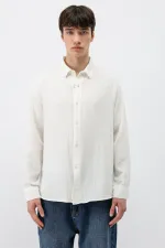 Chemise oversize blanche en coton texturé