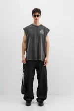 T-shirt oversize imprimé sans manches noir