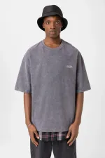 Yıkamalı Oversize Ekose Detaylı Tişört Füme