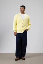 V Yaka Düğmeli Örgü Hırka Kazak Sarı