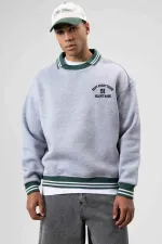 Sweat-shirt gris chiné à col oversize brodé