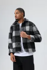 Veste oversize en peluche à carreaux noirs