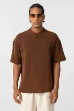 Basic Oversize Düğme Yaka Tişört Kahve