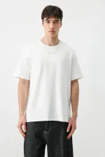 Kısa Kollu Boxy Fit Tişört Ekru