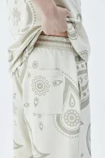 Oversize Desenli Şort Tişört Takım Bej