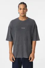 Yıkamalı Arka Baskılı Oversize Tişört Siyah