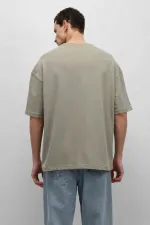 T-shirt basique oversize à col rond kaki