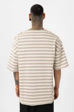 T-shirt oversize rayé en maille, couleur vison