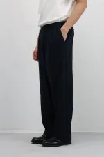 Pantalon ample en tissu bleu marine