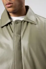 Veste oversize basique en similicuir kaki