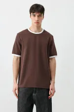 Kısa Kollu Regular Fit Tişört Kahve