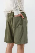 Short en lin kaki oversize avec ceinture