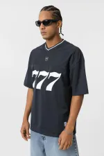 Oversize V Yaka Forma Tişört Füme