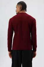 Pull oversize à col rond bordeaux