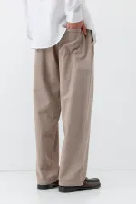 Pantalon ample en lin avec taille élastiquée, couleur vison