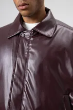 Veste oversize basique en similicuir bordeaux