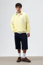 Sweat-shirt jaune oversize à fermeture éclair au col