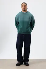 Sweat-shirt oversize à détails en pierre délavée, bleu marine