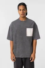 Yıkamalı Cep Detaylı Oversize Tişört Füme