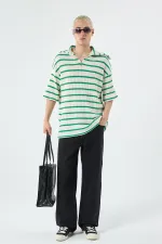 Oversize Çizgili Fermuarlı Yaka Triko Tişört Benetton