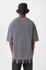 Yıkamalı Oversize Ekose Detaylı Tişört Füme