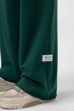 Etiket Detaylı Oversize Eşofman Takım Nefti Etiket Detaylı Oversize Eşofman Takım Nefti