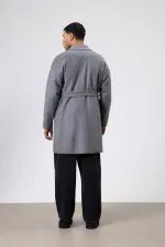 Manteau oversize en cachemire gris foncé avec ceinture