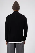 Yarım Balıkçı Yaka Triko Kazak Siyah