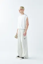 Pantalon de survêtement oversize avec ourlet travaillé et poches latérales, gris glacé