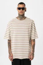 T-shirt oversize rayé en maille, couleur vison