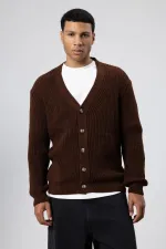 V Yaka Düğmeli Örgü Hırka Kazak Kahve