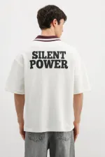 Fermuarlı Yaka Baskılı Oversize Tişört Ekru