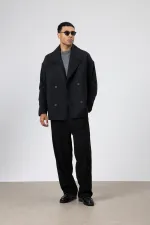 Veste courte oversize croisée en cachemire, noire