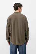 Chemise oversize légèrement texturée, marron clair