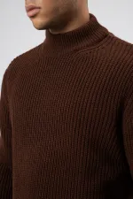 Yarım Balıkçı Yaka Triko Kazak Kahve