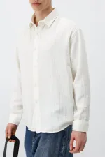 Chemise oversize blanche en coton texturé