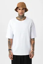 Arka Yazı Baskılı Oversize Triko Tişört Beyaz