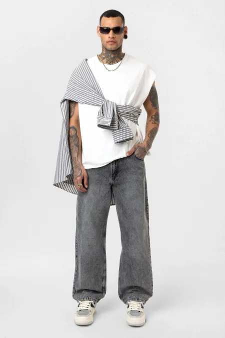 Relaxed Fit Jean Gri