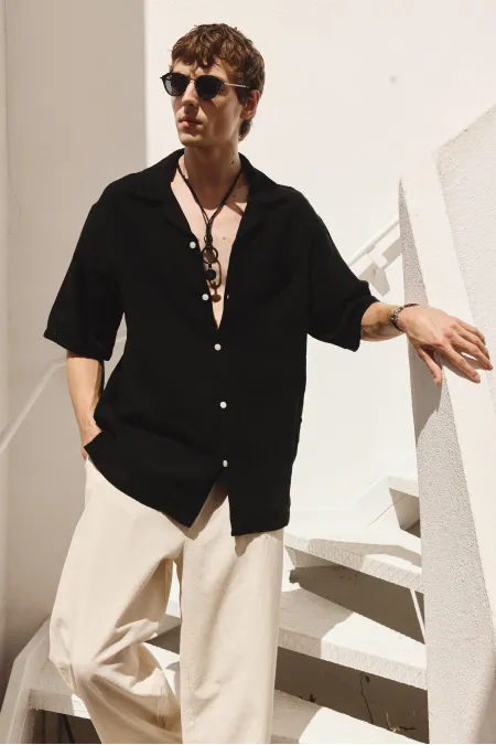 Chemise oversize à manches courtes en mousseline, noire