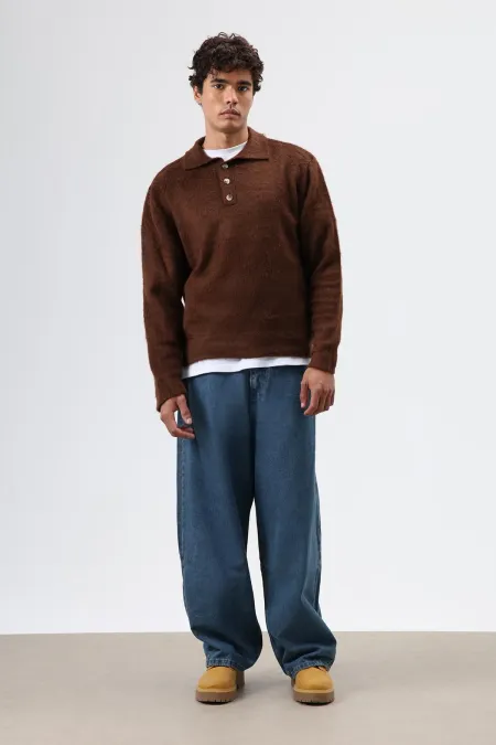 Pull en maille douce texturée à col polo, marron