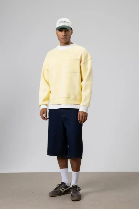 Sweat-shirt oversize à col rond avec poche, jaune